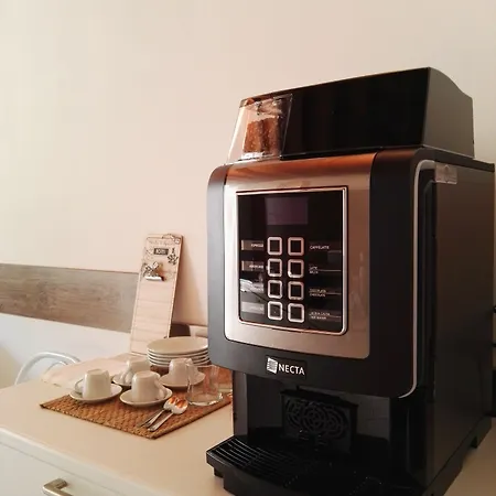 Гостевой дом Quarenghi16 3*