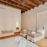 Quarenghi16 בית הארחה ברגמו