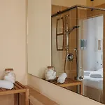 Quarenghi16 בית הארחה 3*