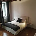 Quarenghi16 3* ברגמו