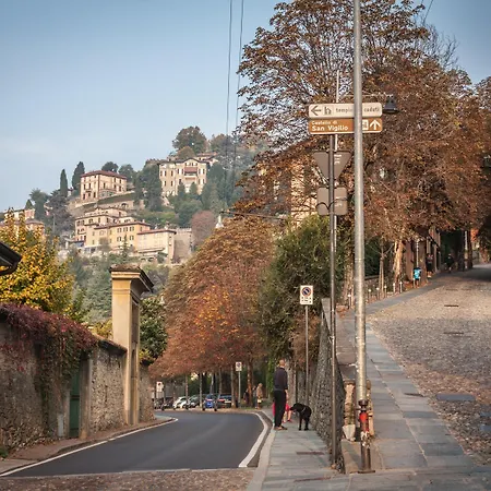 Quarenghi16 بيت ضيافة